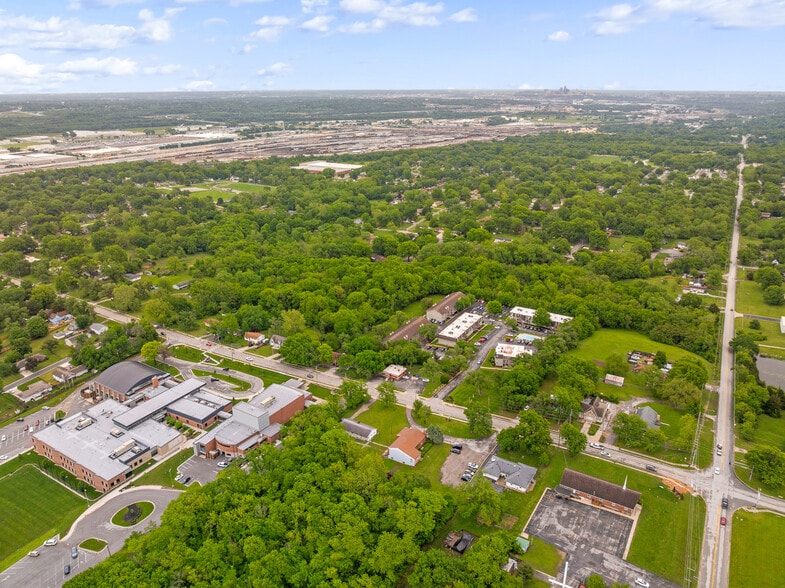 More Photos Of 1424 S 55th St, Kansas City Religious Facility For Sale