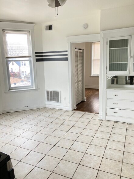 More Photos Of 2318 S Homan Ave, Chicago Apartments For Sale