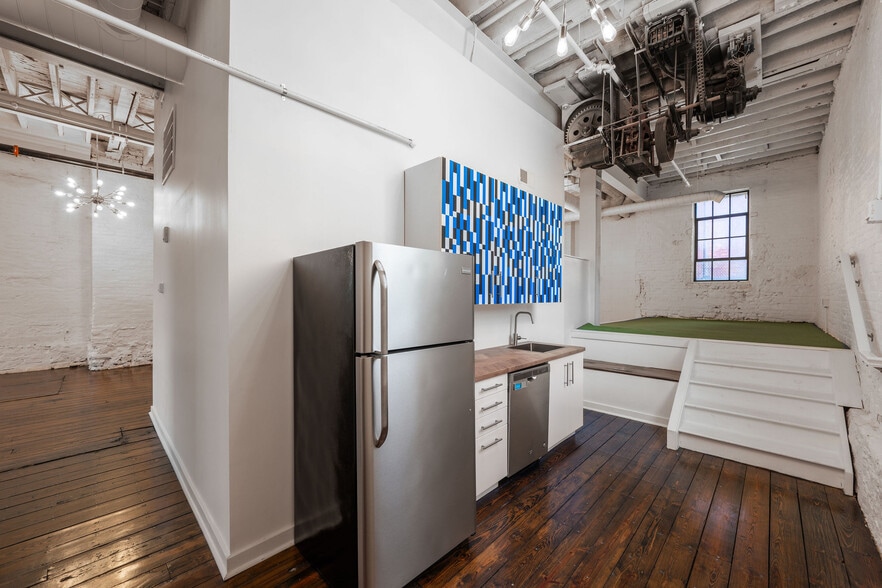 More Photos Of 31 Innovation Aly, Covington Loft Creative Space For Lease