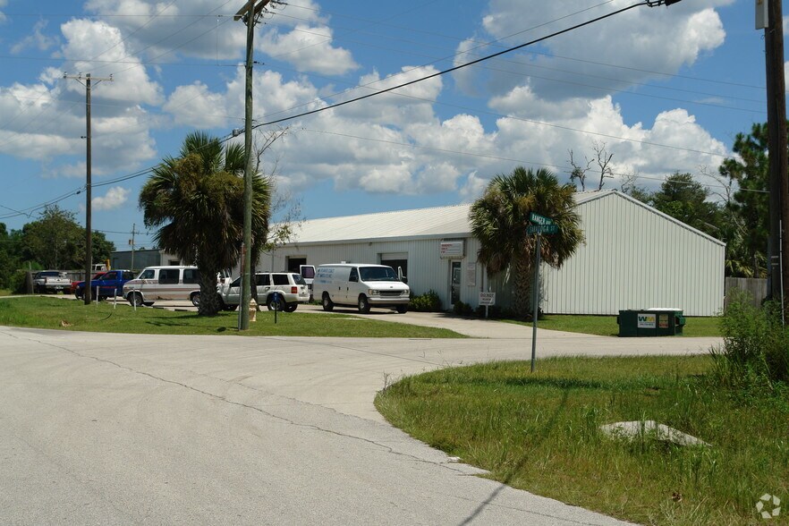 More Photos Of 1380-1386 Saratoga St, Deland Warehouse For Lease