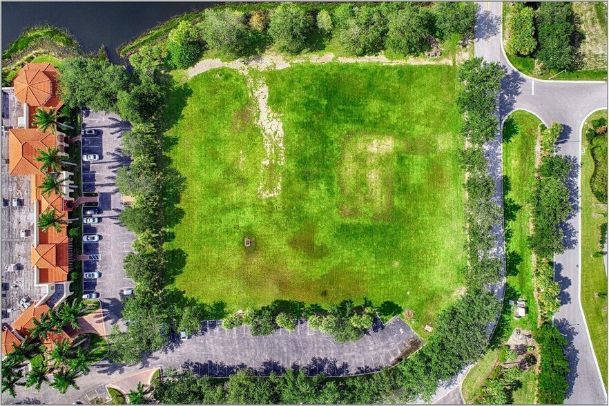 More Photos Of 8300 Health Center Blvd, Estero Land For Sale