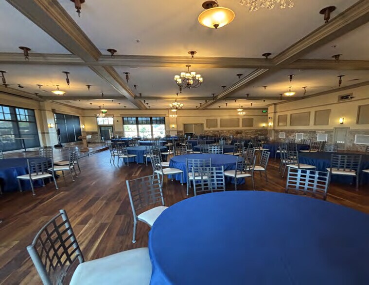 More Photos Of 21 Rahling Cir, Little Rock General Retail For Sale
