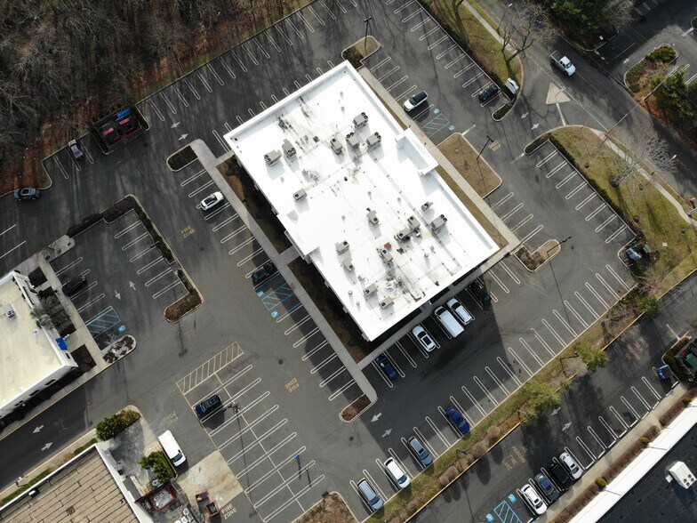 More Photos Of 1912 State Route 35, Oakhurst Medical For Lease