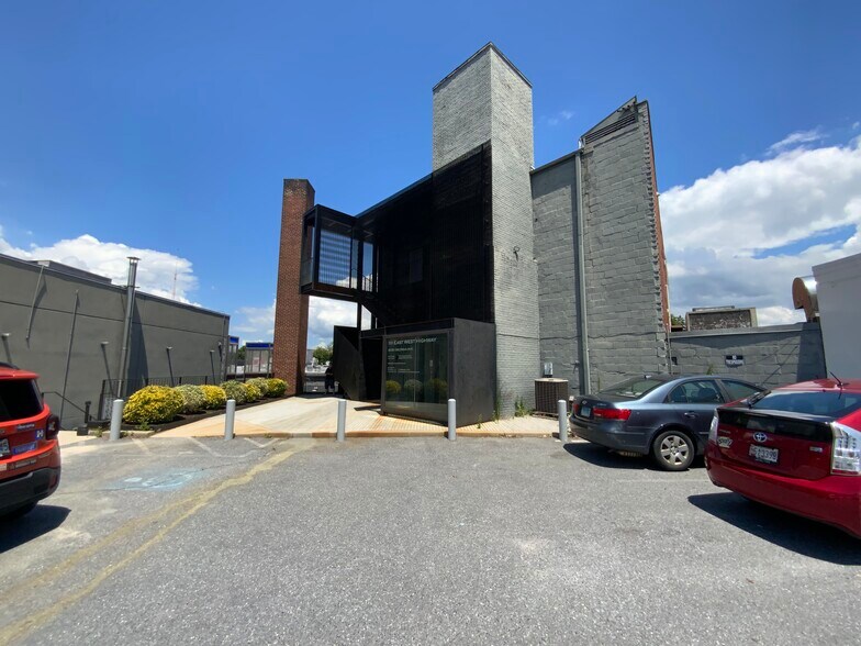 More Photos Of 8040 Georgia Ave, Silver Spring Unknown For Lease