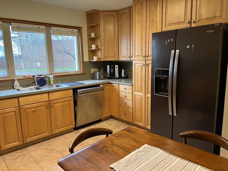 More Photos Of 4309 Young St, Pasadena Religious Facility For Sale