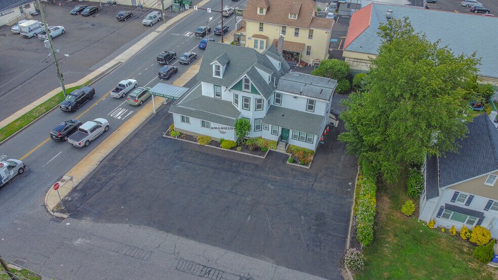More Photos Of 625 Byberry Rd, Philadelphia Funeral Home For Sale