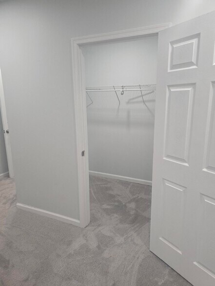 More Photos Of 3800 N Market St, Wilmington Storefront Retail Office For Sale