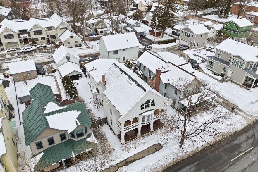 More Photos Of 149 Union Ave, Saratoga Springs Hospitality For Sale