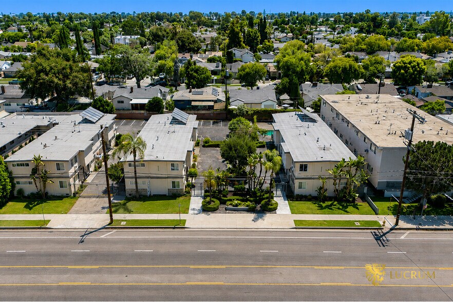 More Photos Of 6944-6954 Coldwater Canyon Ave, North Hollywood Apartments For Sale