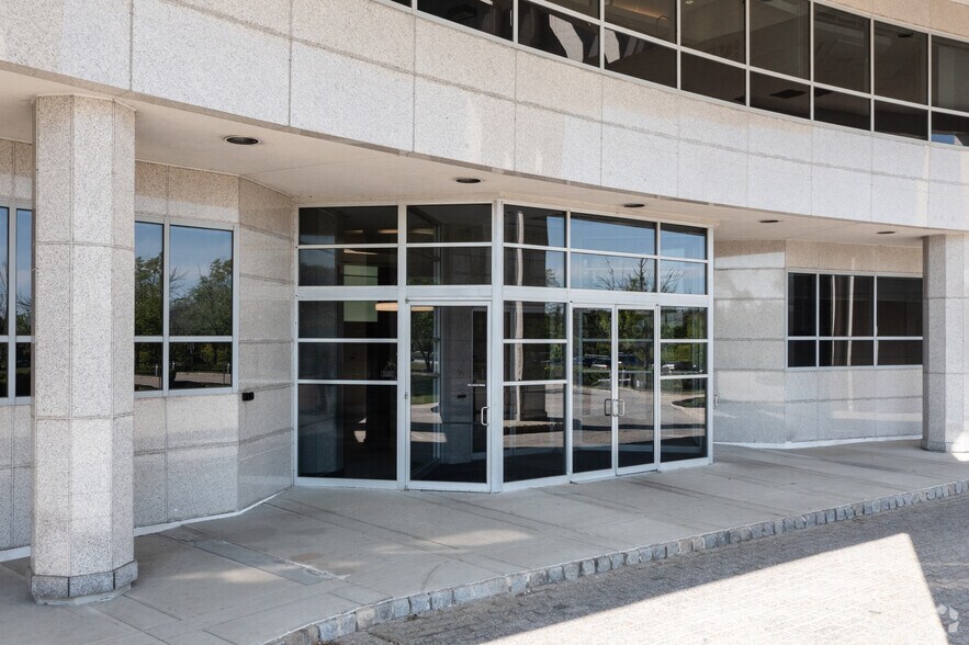 More Photos Of 100 Overlook Ctr, Princeton Coworking Space