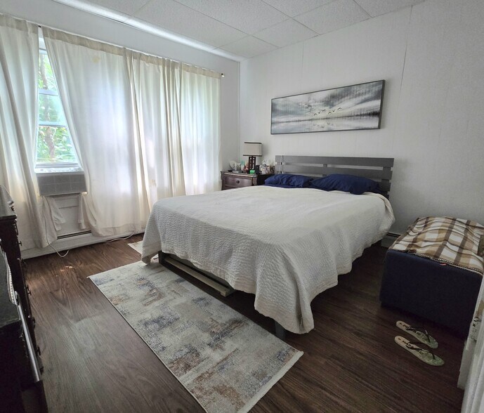 More Photos Of 54 Stuyvesant Ave, Lyndhurst Apartments For Sale