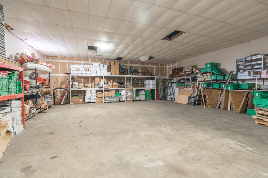 More Photos Of 1100 Basin Ave, Bismarck Flex For Sale