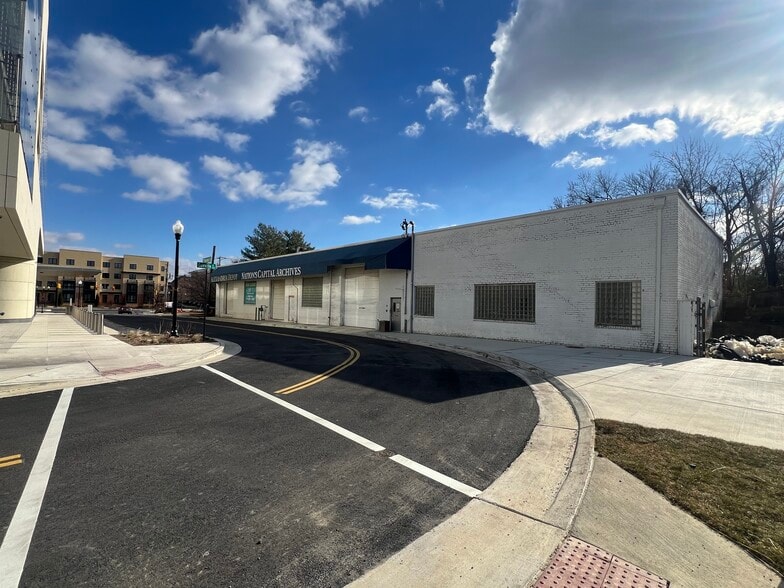 More Photos Of 405 Fannon St, Alexandria Warehouse For Sale