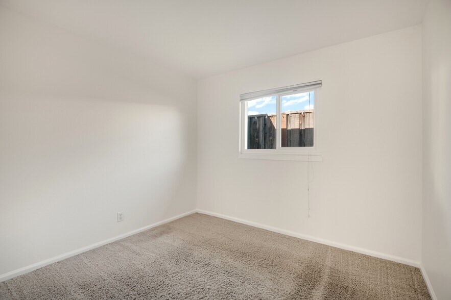 More Photos Of 1401-1403 Cary Ave, San Mateo Apartments For Sale