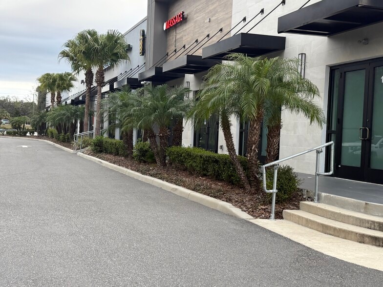 More Photos Of 3370 Rouse Rd, Orlando General Retail For Sale