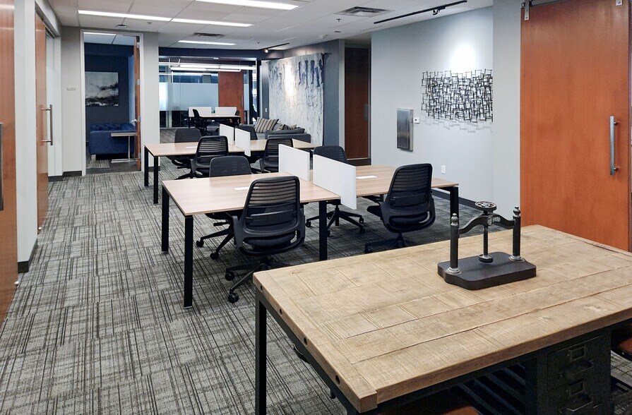 More Photos Of 2701 E Camelback Rd, Phoenix Coworking Space