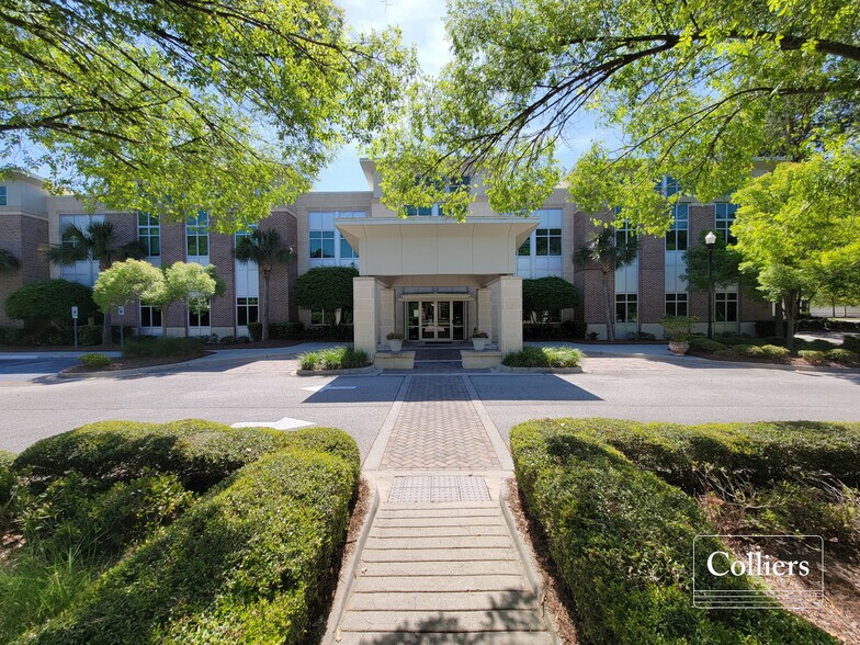 More Photos Of 421 Wando Park Blvd, Mount Pleasant Office For Sale