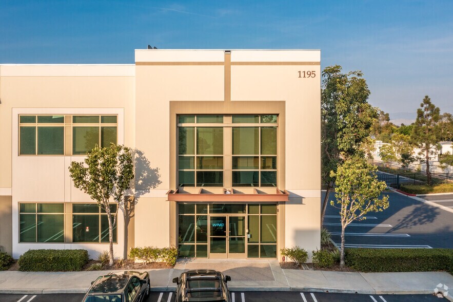 More Photos Of 1195 Warner Ave, Tustin Manufacturing For Lease