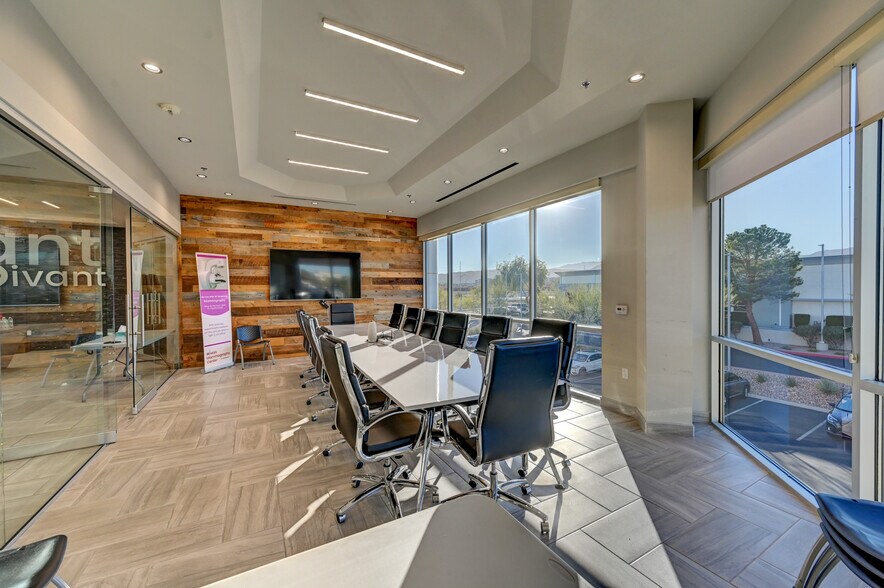 More Photos Of 8906 Spanish Ridge Ave, Las Vegas Office For Sale