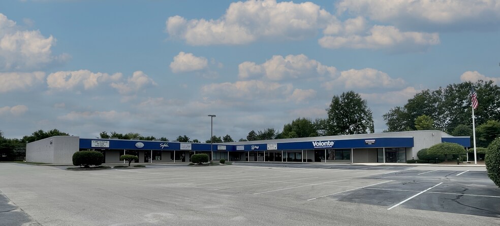 More Photos Of 3136 N National Rd, Columbus Unknown For Lease