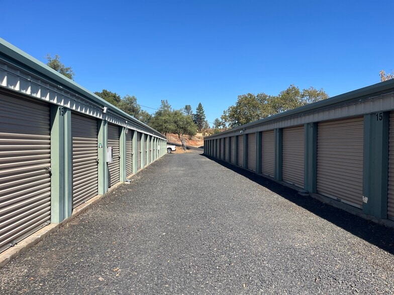 More Photos Of 1264 99 Hwy, Gridley Self Storage For Sale
