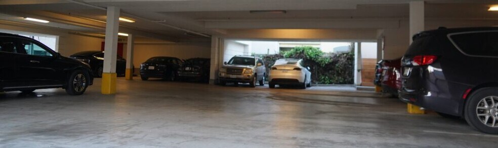 More Photos Of 585 Glenwood Ave, Menlo Park Office Residential For Lease