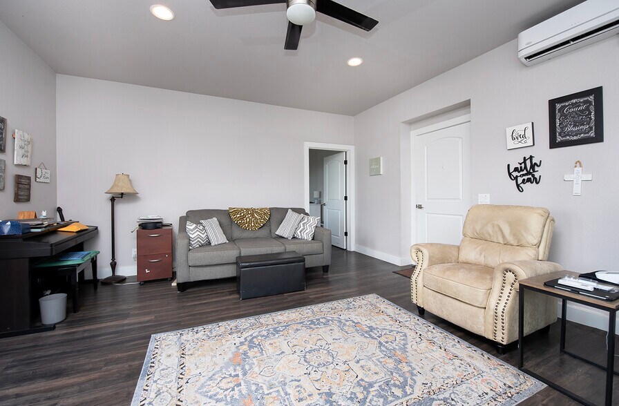 More Photos Of 148 W FM 487, Jarrell Religious Facility For Sale