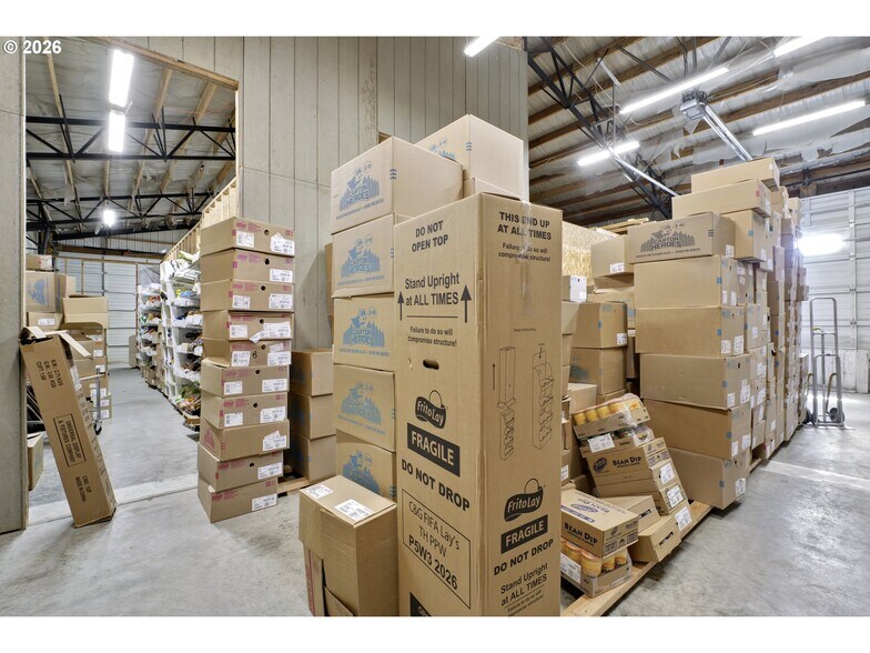 More Photos Of 5071 US 101, Florence Industrial For Sale