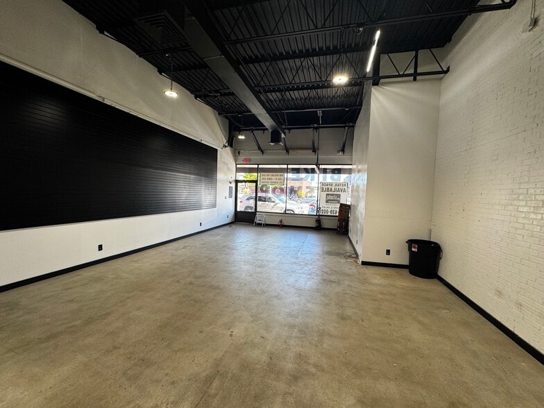 Primary Photo Of 278 Sunrise Hwy, Rockville Centre Storefront For Lease