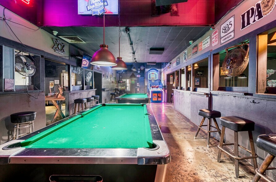 More Photos Of 4317 E Carson St, Long Beach Storefront For Sale