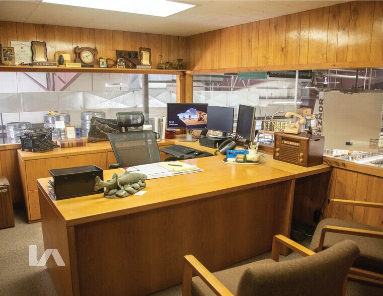 More Photos Of 1000 W Amity Rd, Boise Warehouse For Sale