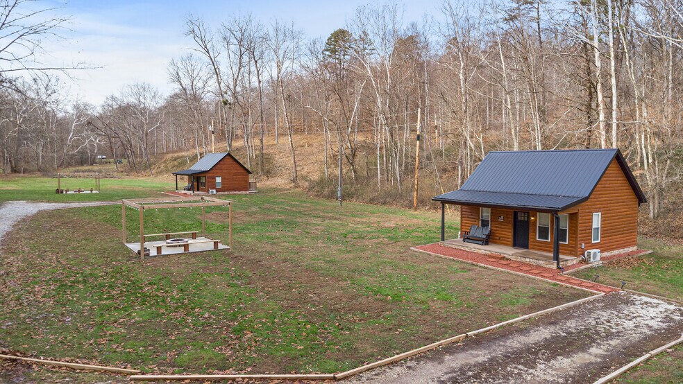 More Photos Of 325 Sinking Rd, Argillite Specialty For Sale