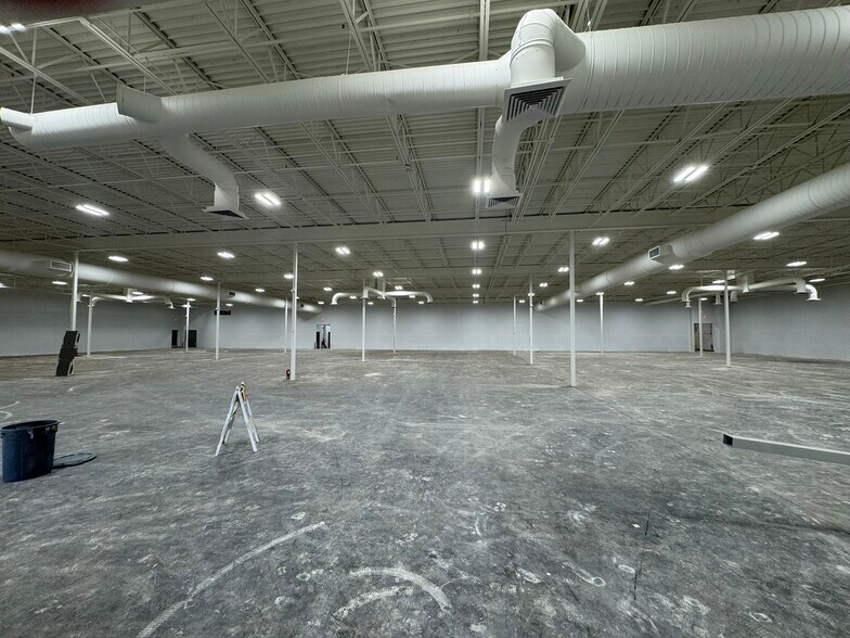 More Photos Of 1001-1003 S Bishops Ave, Rolla General Retail For Lease