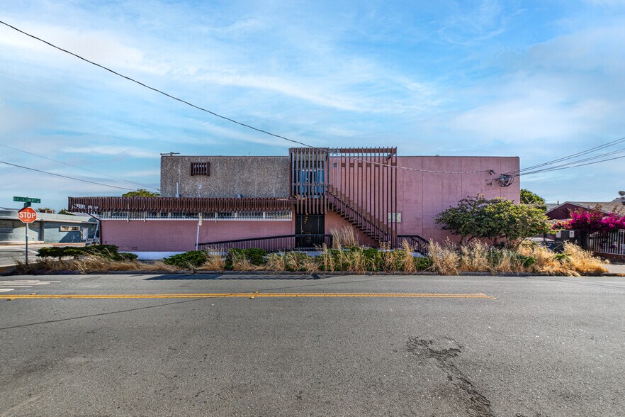 More Photos Of 120 Broadway, Richmond Medical For Sale