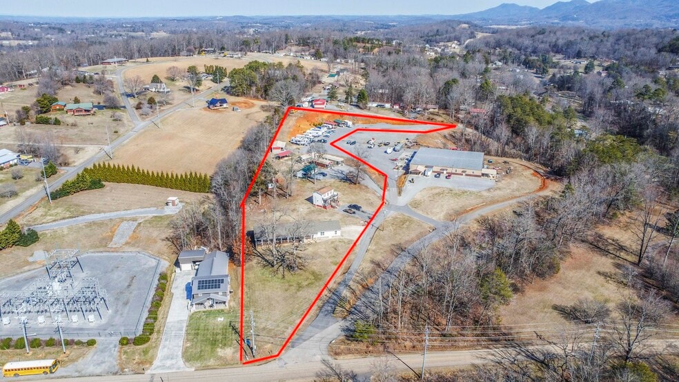 More Photos Of 104 Circle Rd, Newport Manufactured Housing Mobile Home Park For Sale