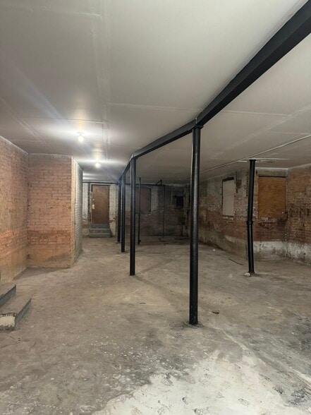 More Photos Of 7530 S Phillips Ave, Chicago Apartments For Sale