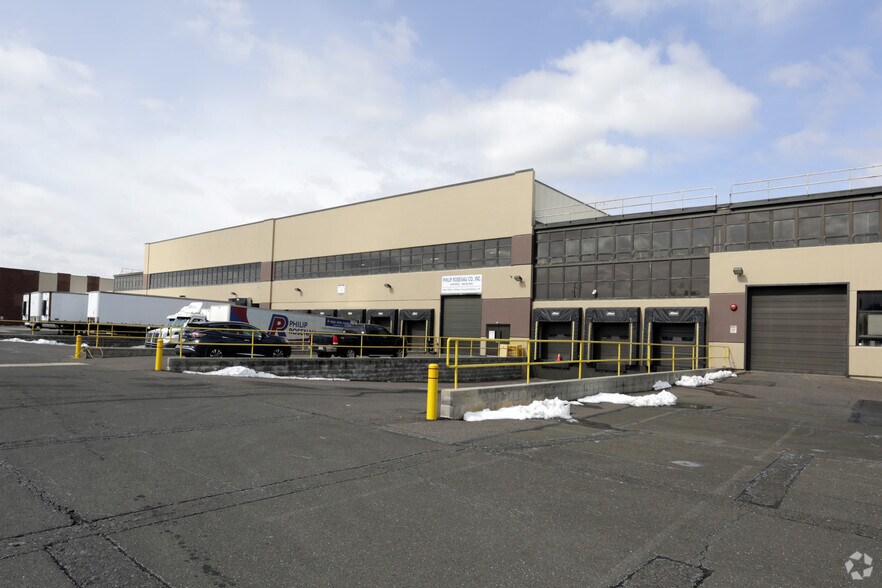 More Photos Of 50 Cardinal Ln, Warminster Township Warehouse For Lease
