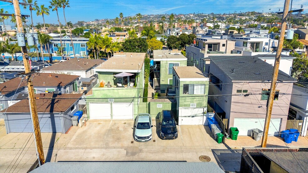 More Photos Of 827 Opal St, San Diego Multifamily For Sale