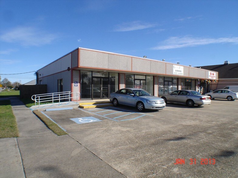 More Photos Of 4240 Williams Blvd, Kenner General Retail For Lease