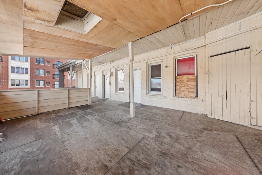 More Photos Of 1844 Central Ave NE, Minneapolis Apartments For Sale
