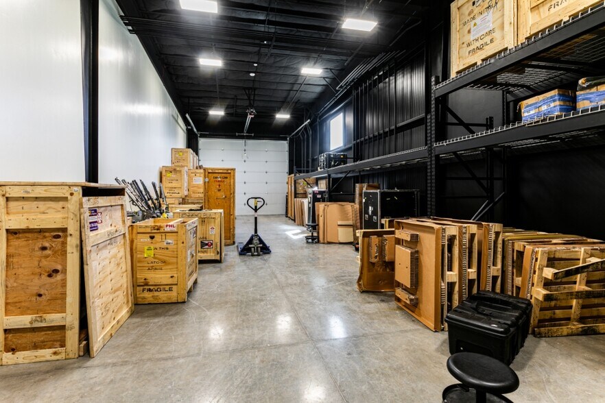 More Photos Of 4383 Forestdale Dr, Park City Warehouse For Lease