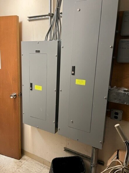 More Photos Of 217 Rt 130, Bordentown Office For Lease