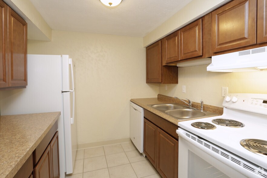 More Photos Of 10795 Timbercrest Dr, Meadville Apartments For Sale