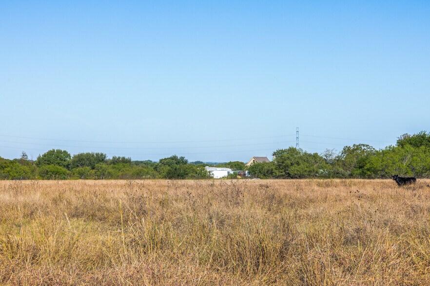 More Photos Of TX 80, Martindale Land For Sale