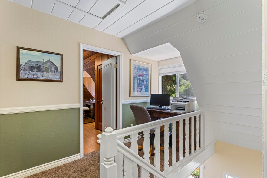 More Photos Of 27180 Highway 189, Blue Jay Office For Sale