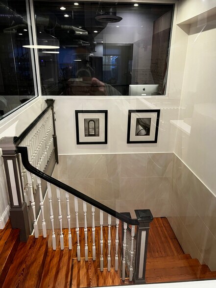 More Photos Of 1305-1307 St Paul St, Baltimore Office Residential For Sale