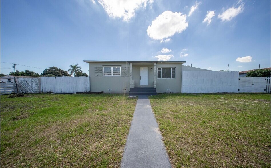 More Photos Of 782 E 37th St, Hialeah Land For Sale