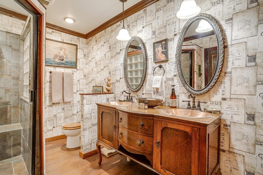 More Photos Of 1092 W Tarleton St, Stephenville Hospitality For Sale