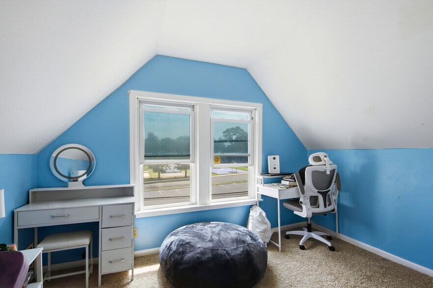 More Photos Of 275 Laurence Pky, South Amboy Apartments For Sale
