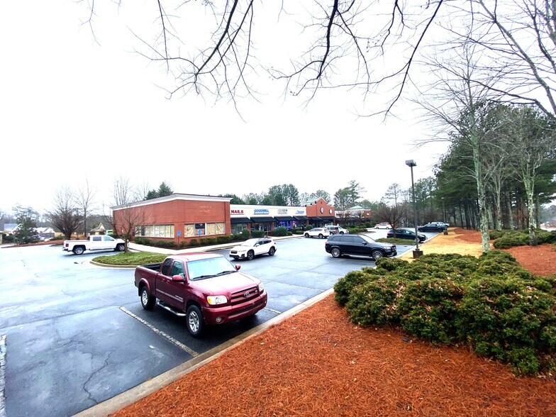 More Photos Of 2100 Highway 54 E, Peachtree City Storefront For Sale